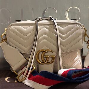 Gucci GG Marmont Matelassé Top Handle Shoulder Bag